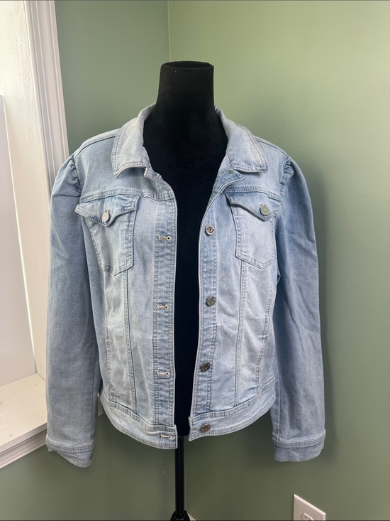 White House Black Market Jackets & Blazers - White House Black Market Light Wash Denim Jean Jacket XL